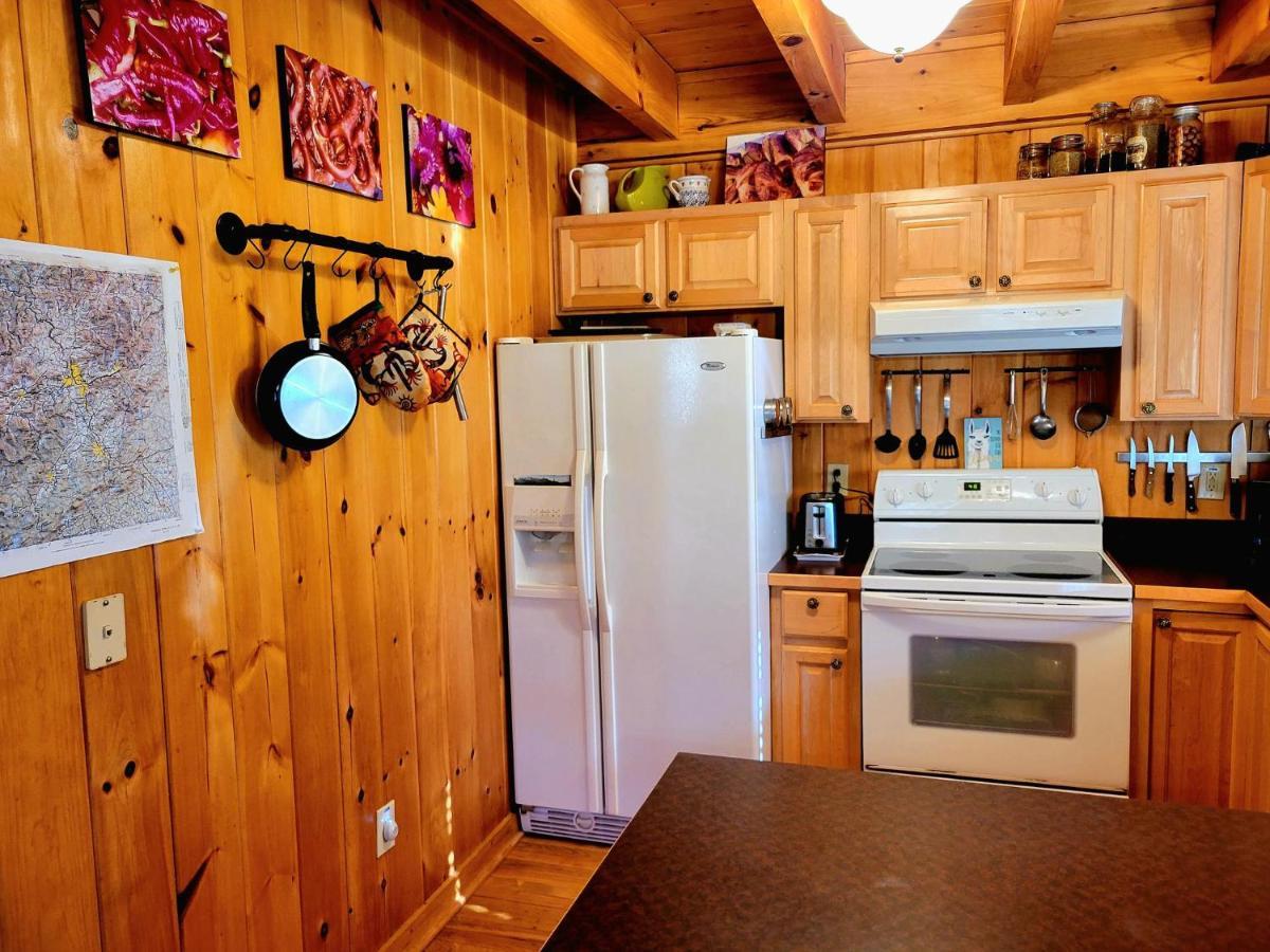 The Little Wolf Cabin Maggie Valley Eksteriør billede